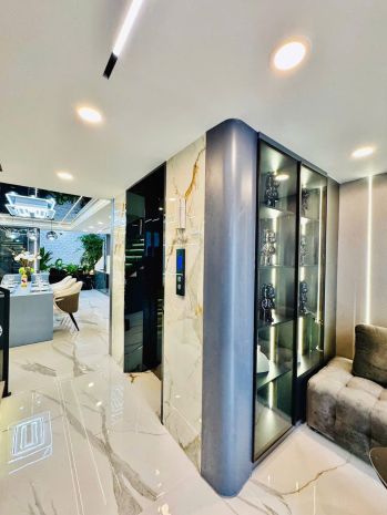 Bán nhà mới xây  mặt tiền kinh doanh đẹp, trung tâm quận 6961262