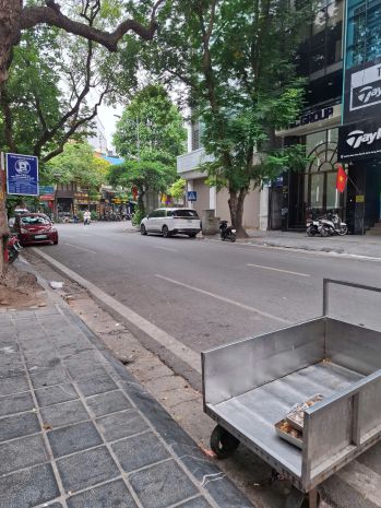 Bán đất mặt phố thi sách 110m giá tụt quần 6961290