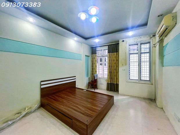 Bán nhà linh quang, văn chương, đống đa, 55m 5t mt4m nhỉnh 6961597