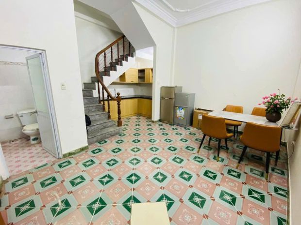 Cho thuê nhà nguyên căn tại mai động, 4 tầng x 30m2 2pn, 6962504