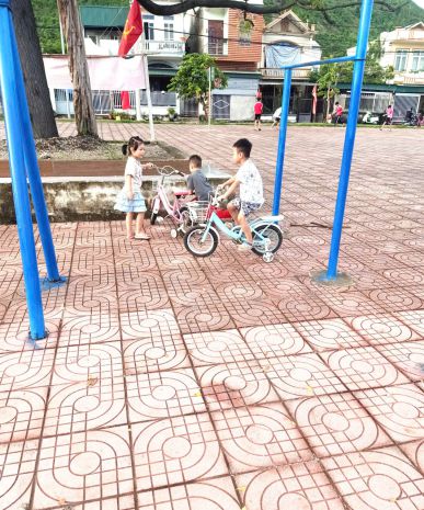 Mỗi ngôi nhà là một câu chuyện  và câu chuyện này đang 6962623