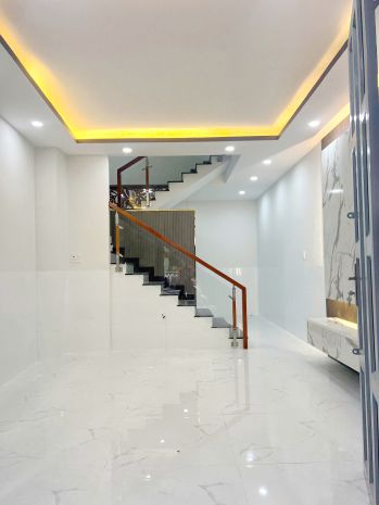 Nhà 4 tầng 4.2x12m hxh tới nhà âu dương lân, p3 q8. giá 6962887