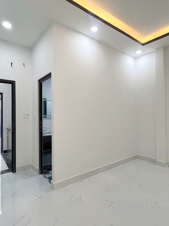 Nhà 4 tầng 4.2x12m hxh tới nhà âu dương lân, p3 q8. giá 6962889