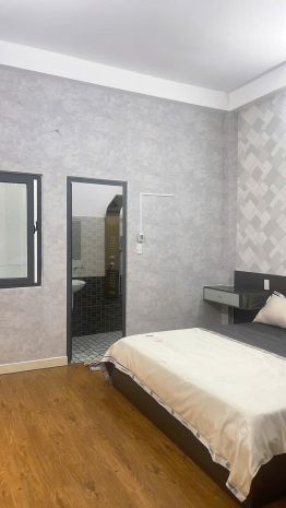 Bán nhà 4x13.5 3 lầu 4x13.5 hxh 1 lâm thị hố, q12 giá 6963062