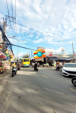 Lô góc 2 mặt tiền  nhà đẹp 400m² sàn  dòng tiền 50trtháng 6963198