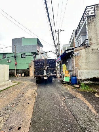 Nhà ngon trong phân khúc nha. 
 nhà đẹp 2 tầng  hẻm xe 6963574