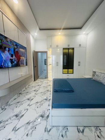 Bán nhà tân bình hxh 45m2 3 tầng ngang 4m nở hậu sát mt đẹp 6963908