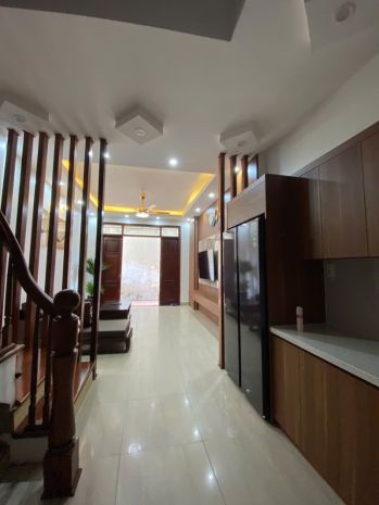 Bán nhà ngọc thụy, long biên  33m², 5 tầng, 8.1 tỷ 6963972