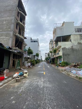 Cực hiếm  đất tđc ngọc thụy  vị trí vàng  đường 12m 6963978