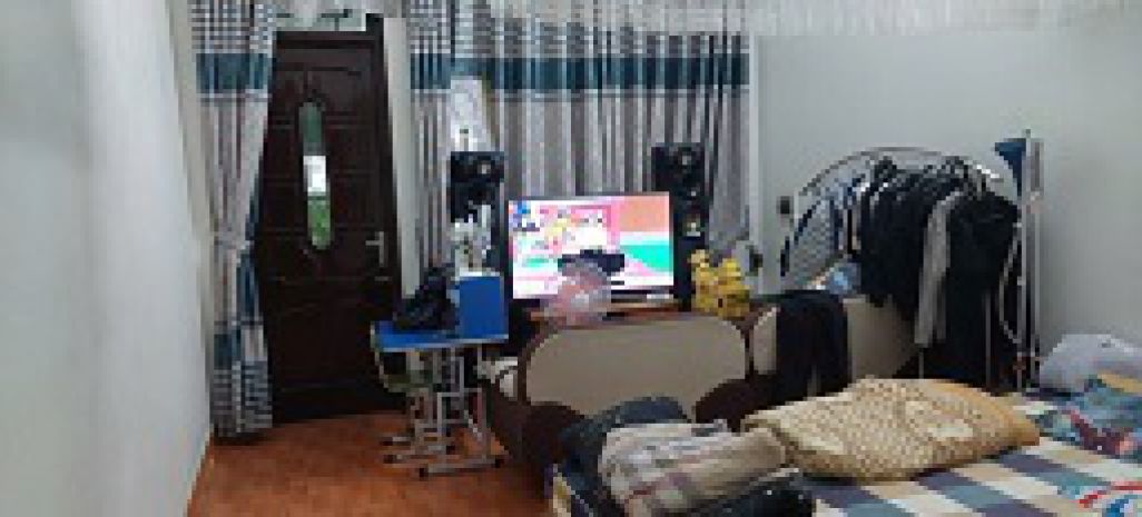 Bán nhà 2 tầng 1 tum   số nhà 10312 đường bà triệu, 6964926