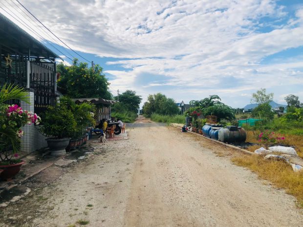 Bán 5m x 21m đất ở đô thị đường d - sght - tân bình - lagi 6965414