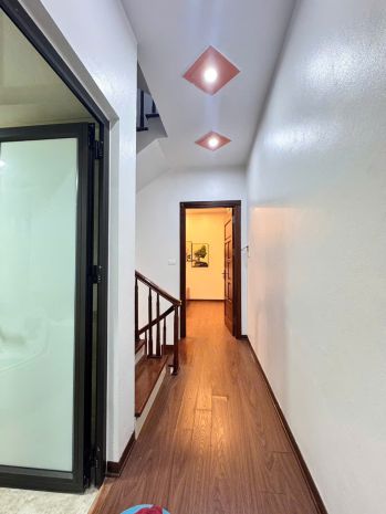 Ngọc lâm phân lô trước nhà ô tô chánh 40m2 x 5 tầng  15.9 6965775