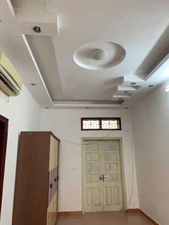 Cho thuê nhà phố chính kinh, 43m2 x 3 tầng, 3 ngủ, 2 wc, 6965912