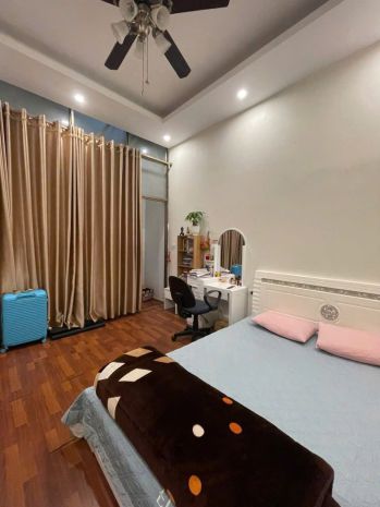 Cho thuê nhà nguyên căn ngõ 260 phố vọng, 25m2  4 tầng, 6966281
