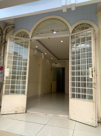 Cho thuê mặt bằng kd 80m2, 1 trệt 1 lầu, mặt tiền 51 nguyễn 6966424