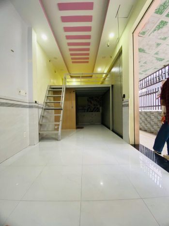 Hẽm rộng rãi, thông thoáng.cần bán căn nhà hẽm đường huỳnh 6966933