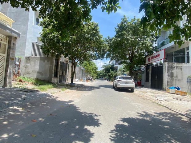 Bán lô đất mt  đường số 38, phường thảo điền, quận 2, hồ 6967609