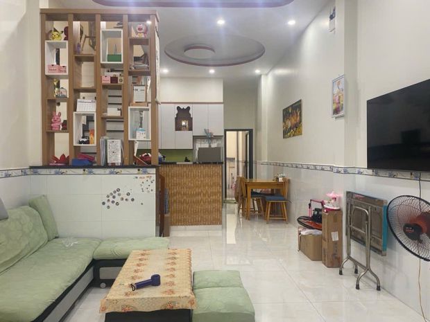 Bán nhà 2 tầng  hẻm xe hơi  tx40 gần hà huy giáp- tx25 6967730