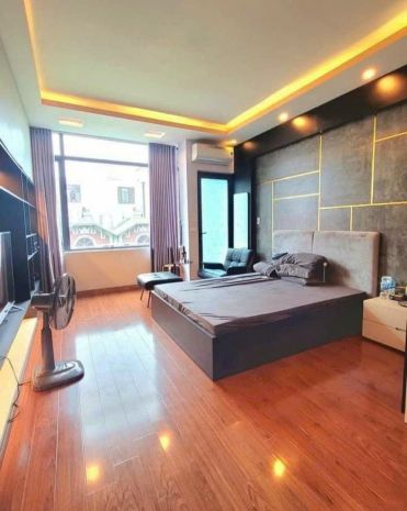 Bán nhà phân lô tây sơn - lô góc 2 thoáng gara ô tô - kinh 6968090