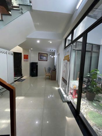 Cần bán siêu phẩm mặt tiền 3 tầng đường 2 tháng 9  hòa 6968539