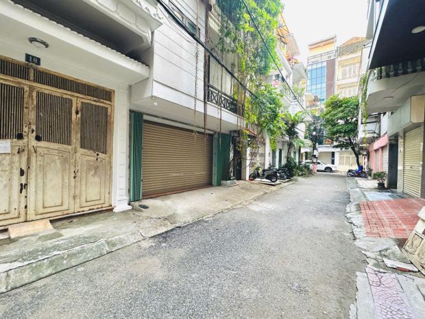 Bán nhà 5 tầng có thang máy . phố kim đồng , tương mai, hà 6969032