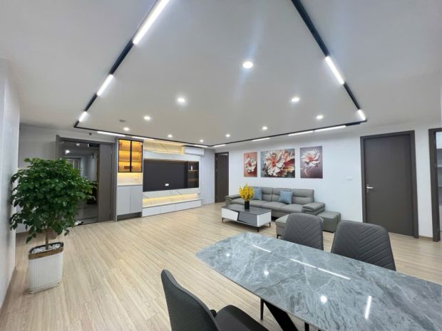 Chung cư 197 trần phú 4 ngủ 2 vs

 132m chỉ 7.99 6969218