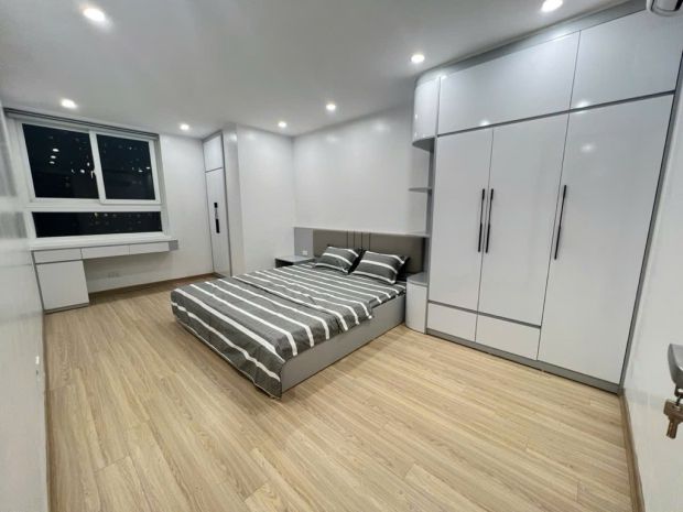 Chung cư 197 trần phú 4 ngủ 2 vs

 132m chỉ 7.99 6969219