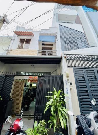 Giáp đầm sen q11  hẻm xe hơi  nhà đẹp 2 tầng  48m² 6969385