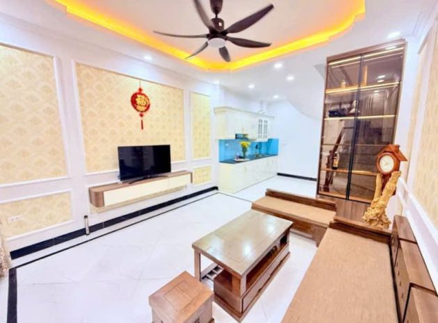 *bán gấp- căn 6 tầng thang máy_ sát cv hoà bình ngoại giao 6969501