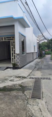 Bán nhà p.biên hòa 112m2,lô góc 2 mặt thoáng,shr đường ô 6970080