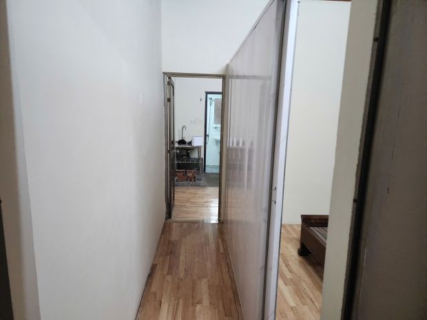 Cho thuê căn hộ tầng 2 ngõ 219 định công 60m2, 2 ngủ, 6.5 6970092