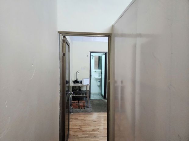 Cho thuê căn hộ tầng 2 ngõ 219 định công 60m2, 2 ngủ, 6.5 6970093