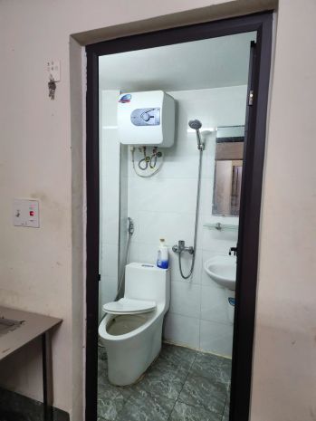 Cho thuê căn hộ tầng 2 ngõ 219 định công 60m2, 2 ngủ, 6.5 6970096