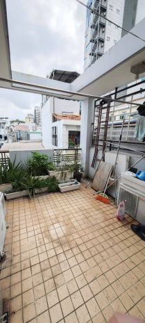 Nhà hxh đường nguyễn thiện thuật phường 2 quận 3 cũ. 6970269