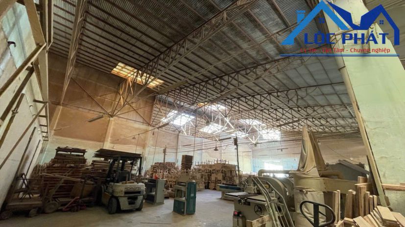 Bán xưởng sản xuất full skc 3800m2 phường long bình, tp 6971637