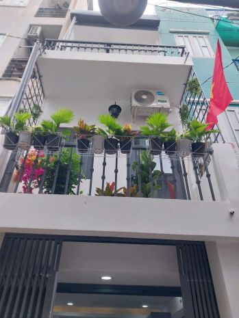 Quận 3 - cmt8- 3 tầng - hẻm 3m - giá 4.8 tỷ 6972639