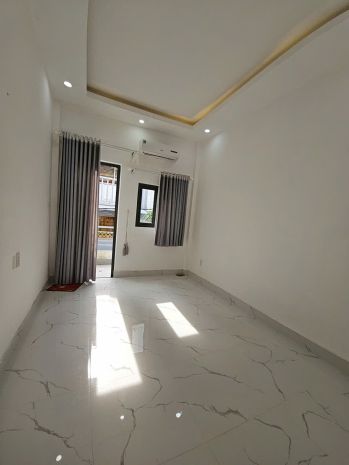 Sát mặt tiền khánh hội đúc bê tông diện tích 41 m2 có hơn 4 6972882