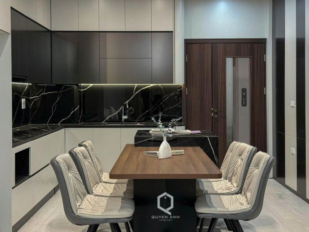 Bán nhà ngọc thụy  long biên  lô góc 2 mặt thoáng  thang 6973860