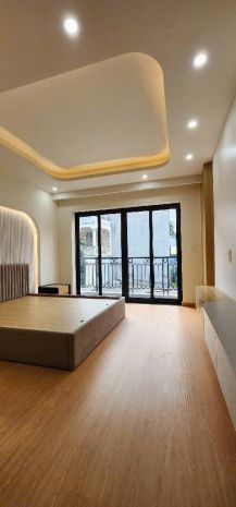 Nhà đẹp ngọc lâm  ô tô đỗ cửa  gần mipec  phố ẩm thực, 6974320