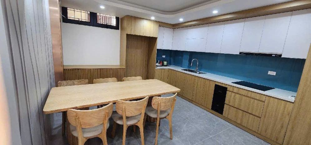 Nhà đẹp ngọc lâm  ô tô đỗ cửa  gần mipec  phố ẩm thực, 6974321