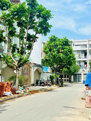 Bán biệt thự tân tạo a bình tân, 3 lầu 136m2 , ngang 
12m 6974532