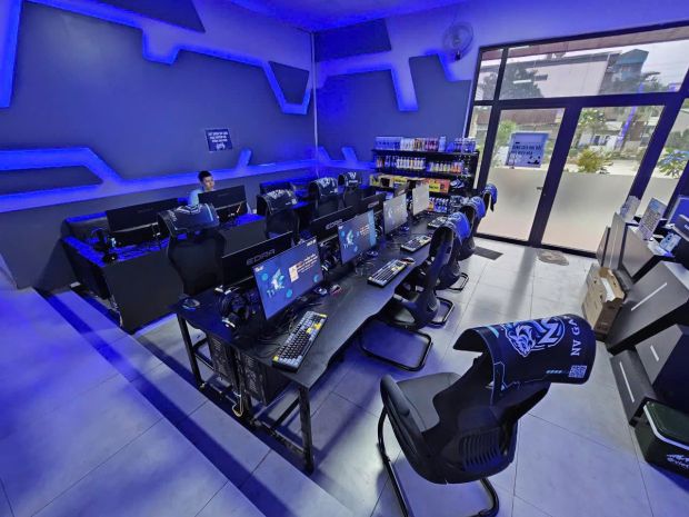 Sang nhượng quán game cấu hình mạnh  doanh thu ổn định, 6975370