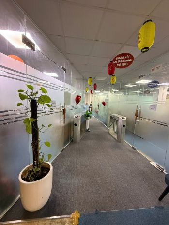 Cho thuê nhà mặt phố đền lừ, 220m² x 4 tầng, có thang máy, 6975667