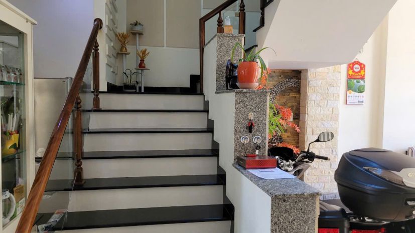 Nhà 1 trệt 1 lầu 1 tum  5pn, hẻm 4m phú đức, vĩnh hòa 6975962