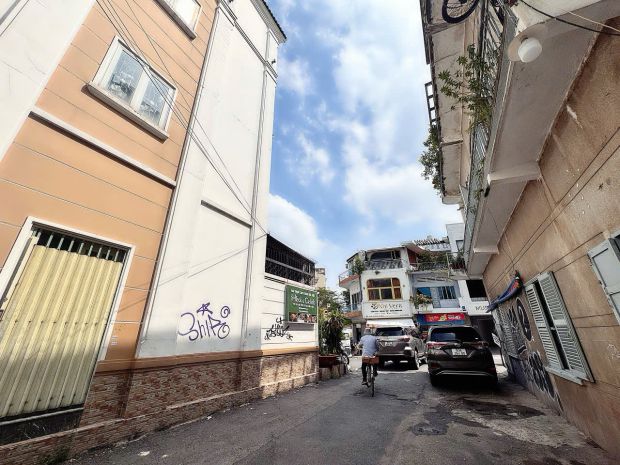 Bán nhà mặt tiền đ.nguyễn văn nguyễn, quận 1 - view sông 6976183