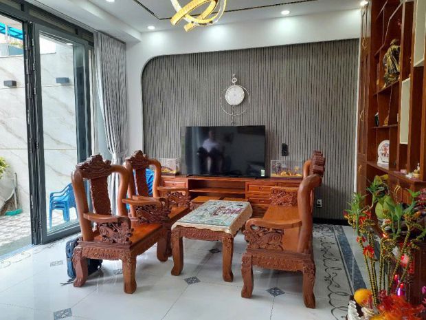 Nhà bà hom , gần kinh dương vương hồng bàng quận 6, 6,5 6976197