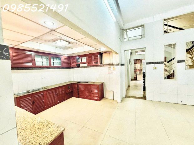 Giảm chào sâu  nhà đẹp hẻm xe tải nguyễn kiệm  ngã tư phú 6976374