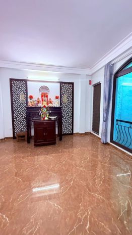 Bán nhà lạc long quân - tây hồ. 34m, 5tầng, mặt tiền 5,2m, 6976395