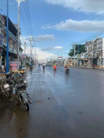 Bán nhà mặt tiền 9,5x25m giá 15,99 tỷ đường đặng thúc vịnh 6976679