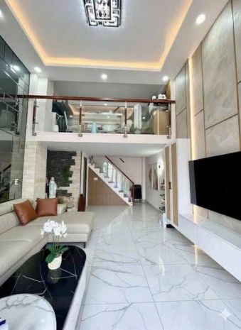 Mặt tiền kinh doanh nguyễn sơn  khu vip  tặng full nội 6978073